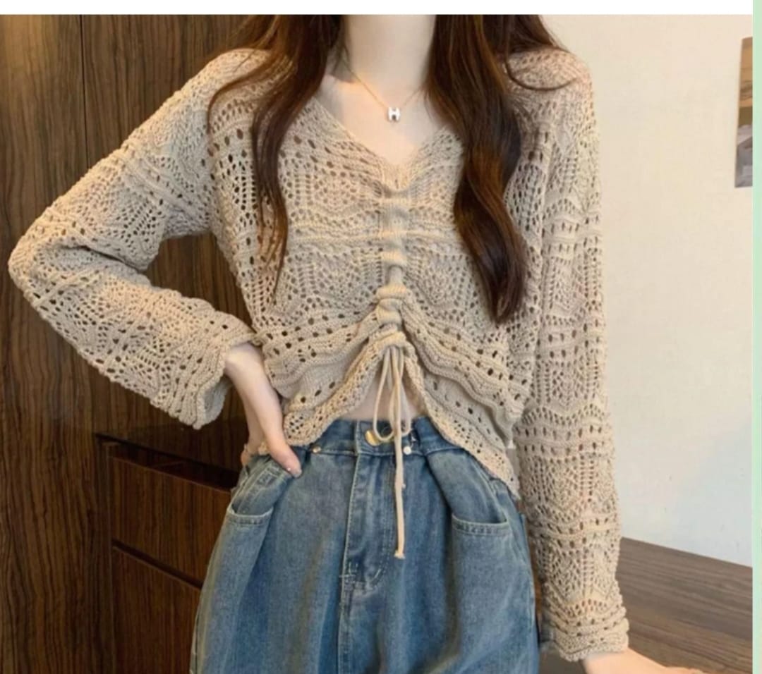 Crochet top full sleeves 